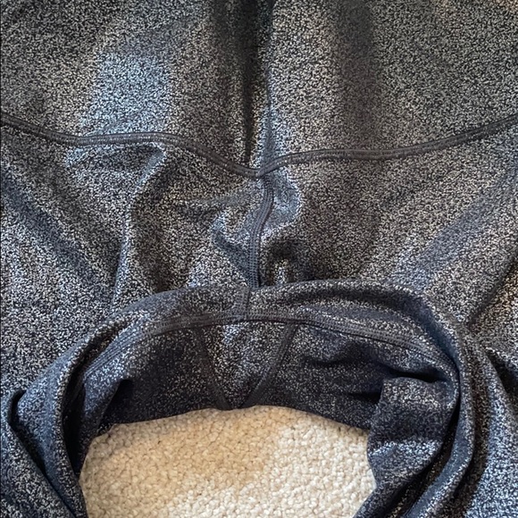 Lululemon Wunder Under - Picture 3 of 4